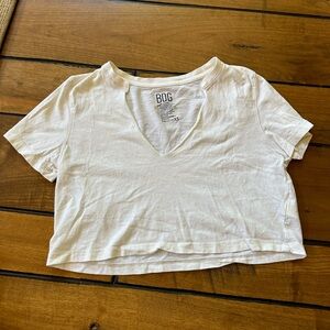 Cropped Urban outfitters tee